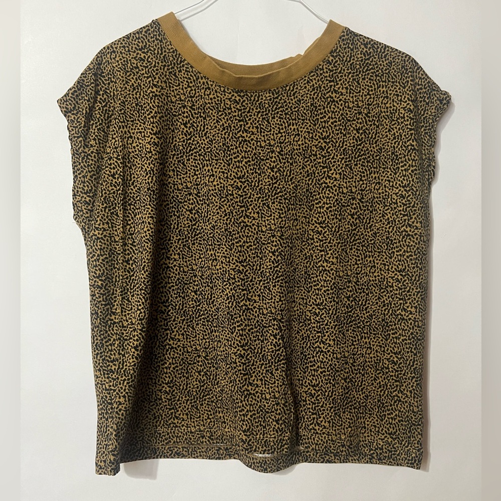 LOFT Animal Print Short Sleeve Top Size Large